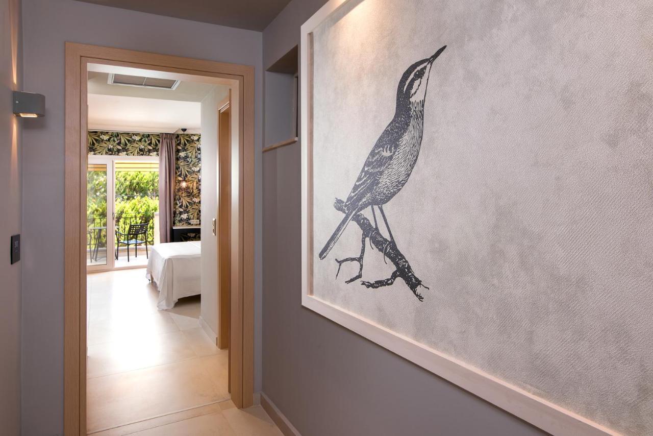 Neikos Mediterraneo Luxury Suites Hanioti Eksteriør billede